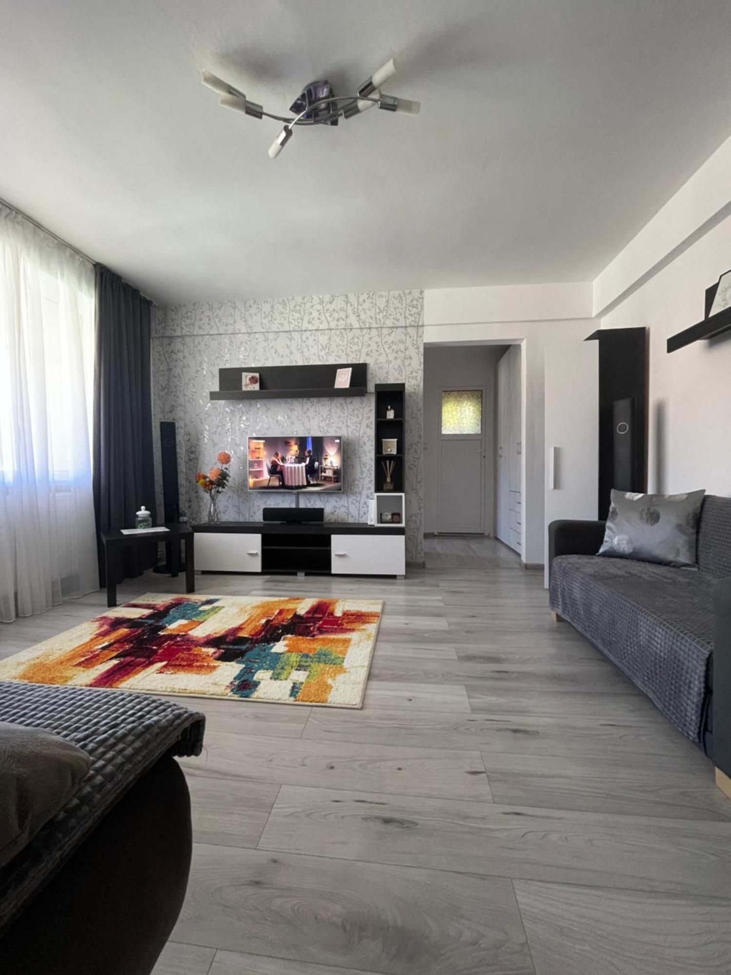 Guest House-Straja Lupeni Lupeni  Экстерьер фото